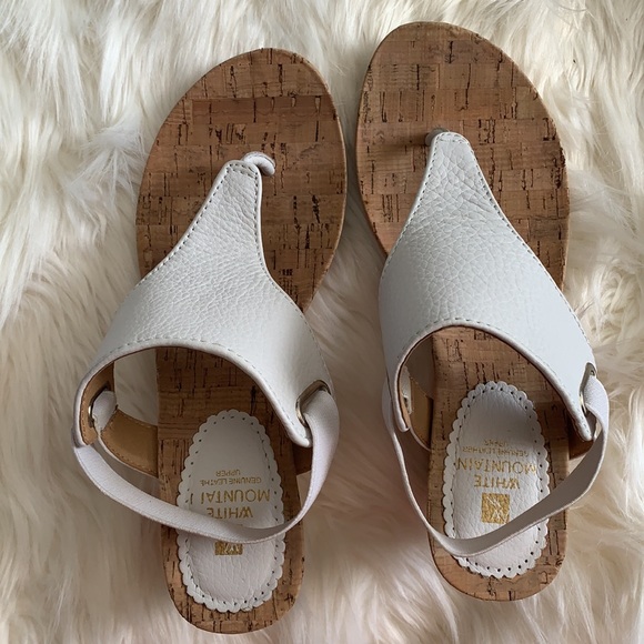 White Mountain, genuine leather upper, cork wedge sandal size 6.5 - Picture 2 of 5